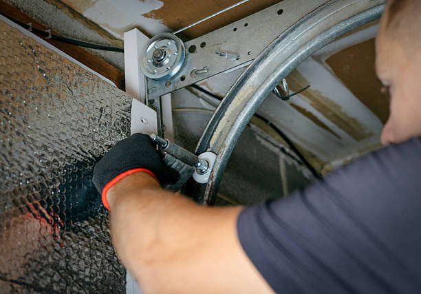 Affordable Garage Door solutions in Preston Heights, IL